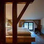 Grosse Mit Loggia