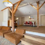 Grosse Mit Loggia Apartmán Templin