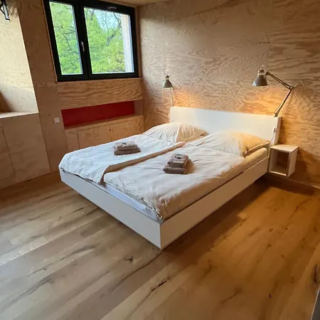 Apartment Grosse Mit Loggia Templin