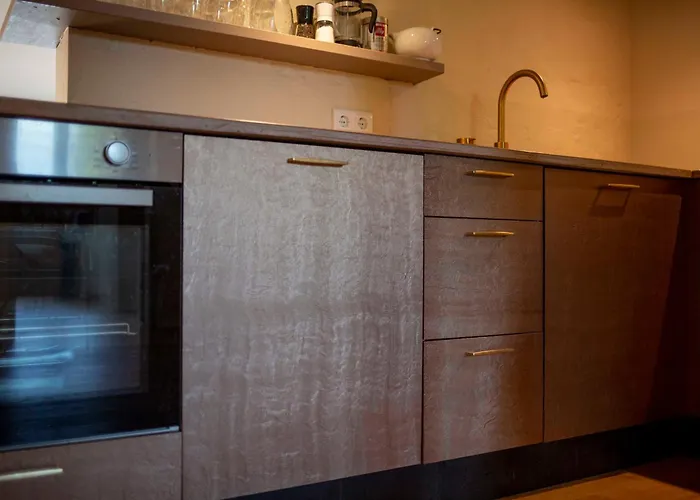 Grosse Mit Loggia * Темплин