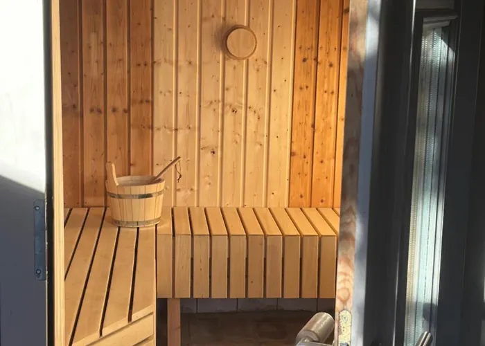 Grosse Mit Loggia Темплин